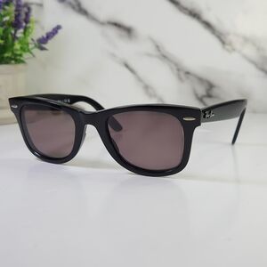 Ray-Ban Wayfarer Eyeglass frames. ONLY FRAME. Black Frame RB4340 50mm